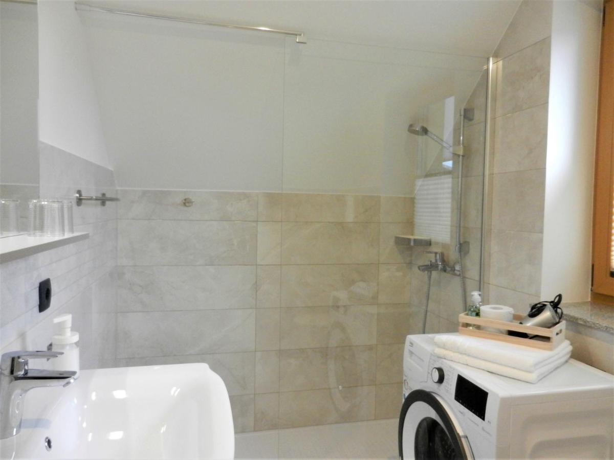דירות Apartma Toro בלד מראה חיצוני תמונה