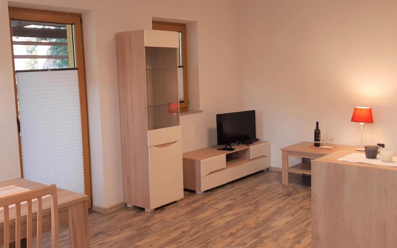 דירות Apartma Toro בלד מראה חיצוני תמונה